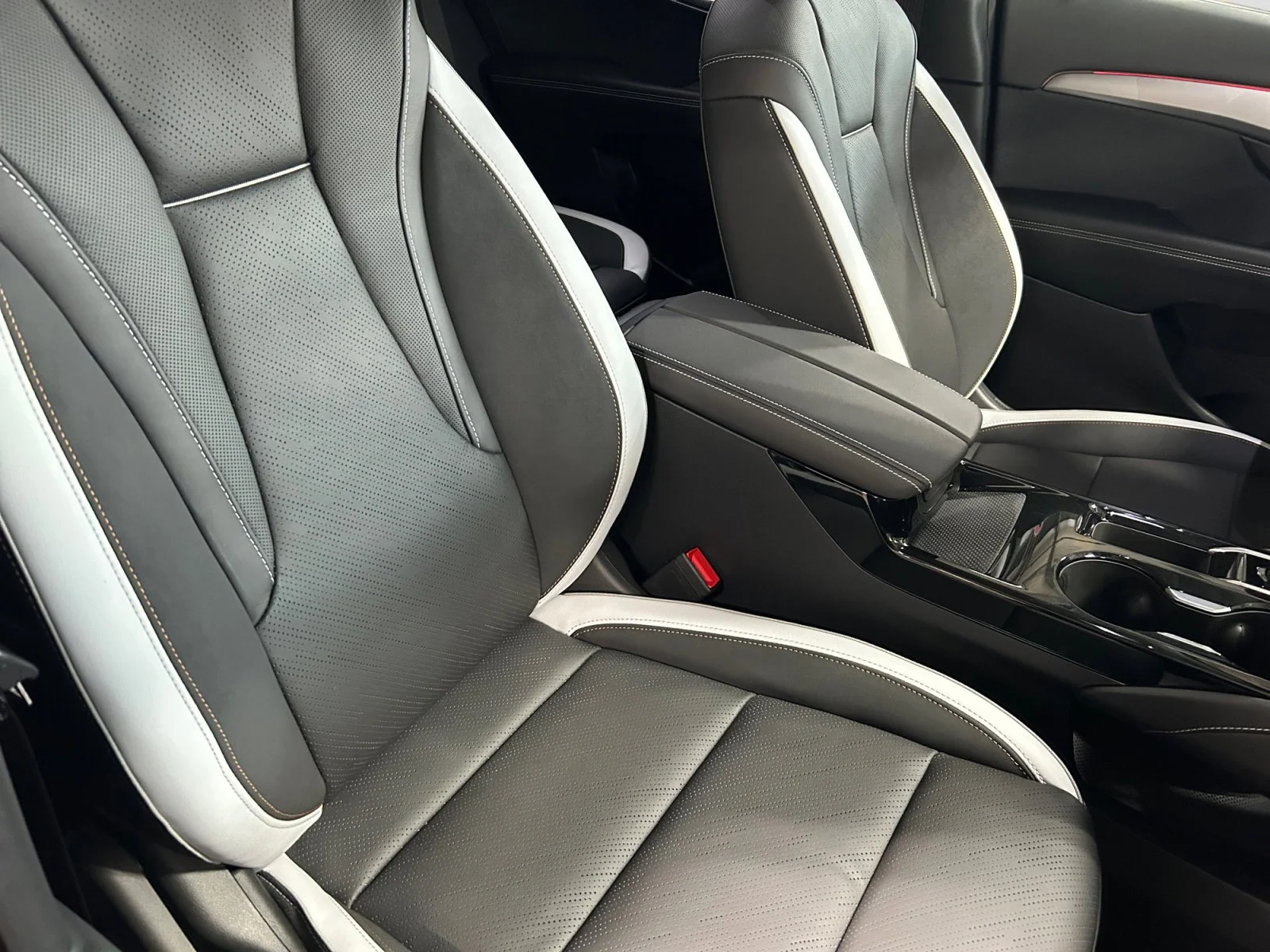 New 2026 Iridescent White Tricoat Buick Sport Touring AWD image 12