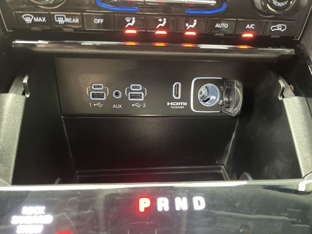 Used 2023 Diamond Black Crystal Pearlcoat Jeep 4X4 image 26