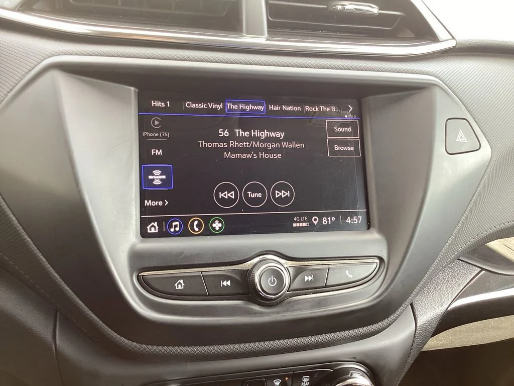 Used 2023 Summit White Chevrolet LT image 13