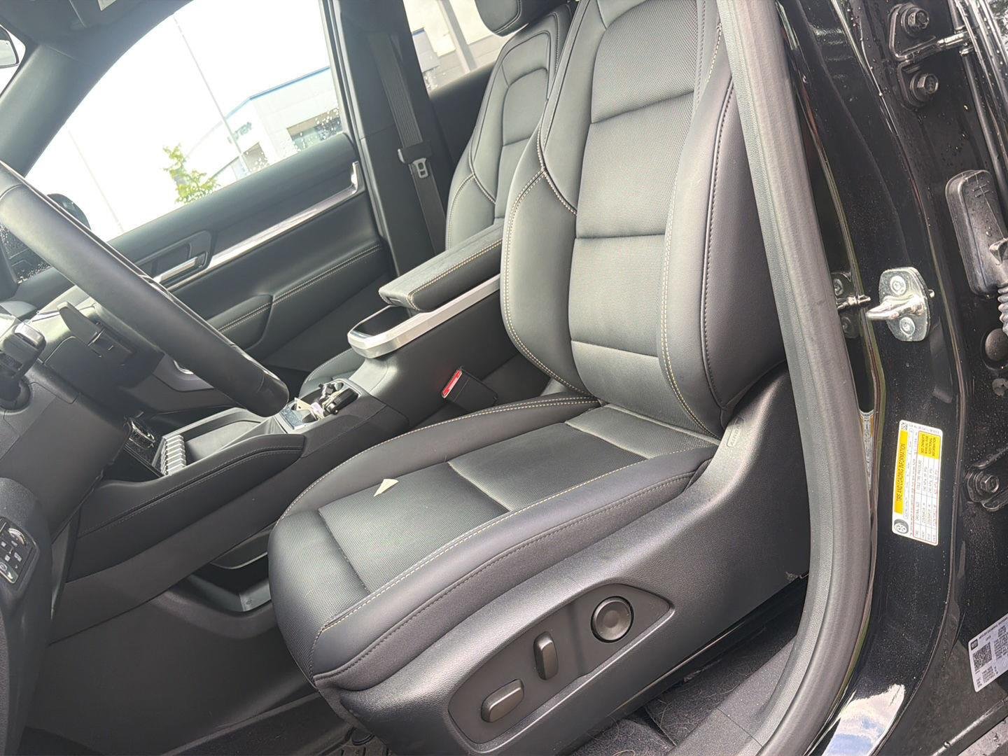 Used 2026 Ebony Twilight Metallic GMC AWD Elevation image 16