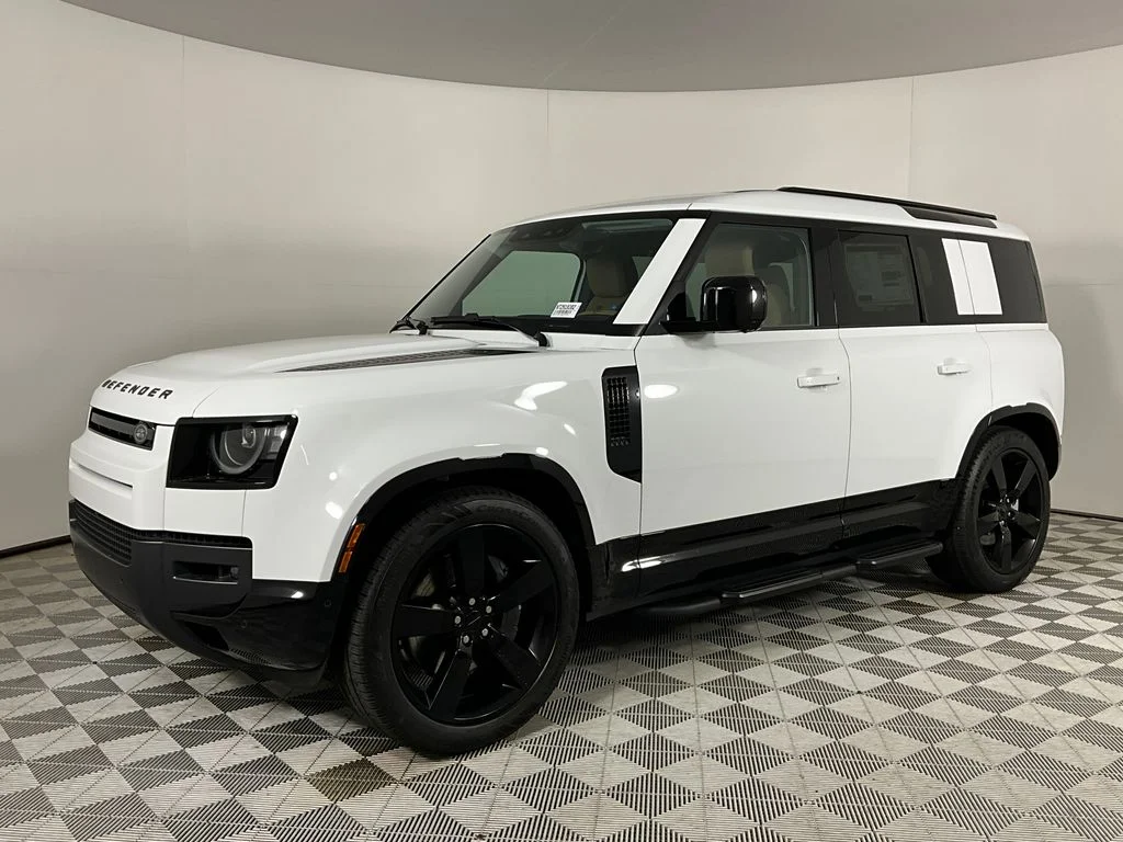 New 2026 Fuji White Land Rover X-Dynamic SE image 1