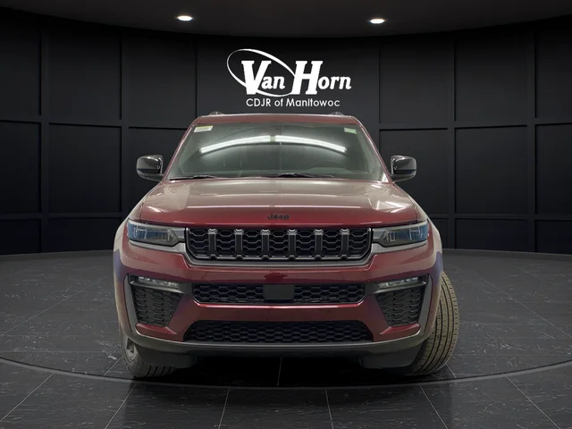 New 2026 Velvet Red Pearl-Coat Exterior Paint Jeep Limited image 2