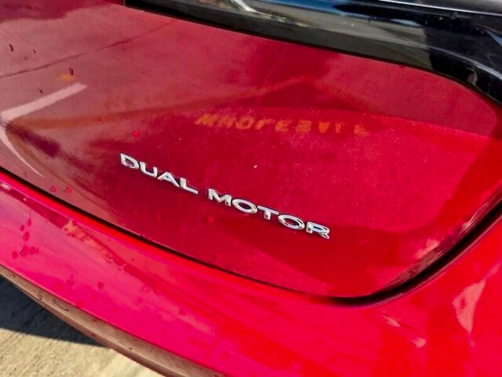 Used 2022  Tesla Long Range Dual Motor All-Wheel Drive image 3