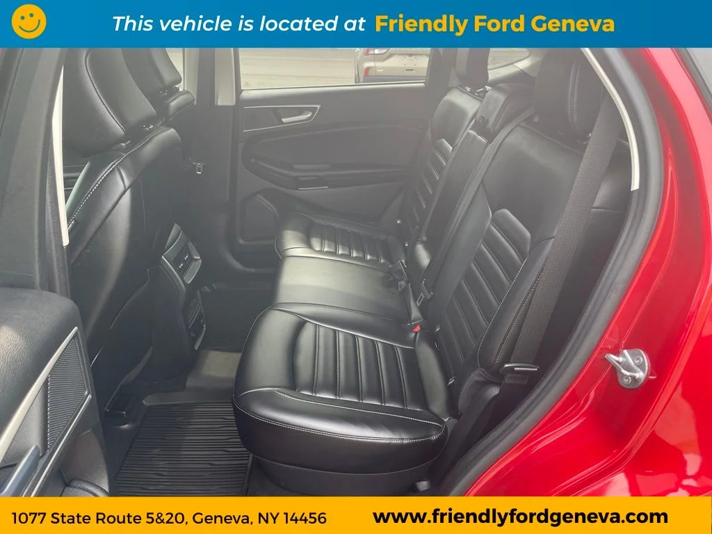 Used 2023 Red Ford SEL image 32