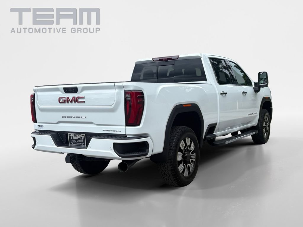 Used 2025 White GMC Denali image 7