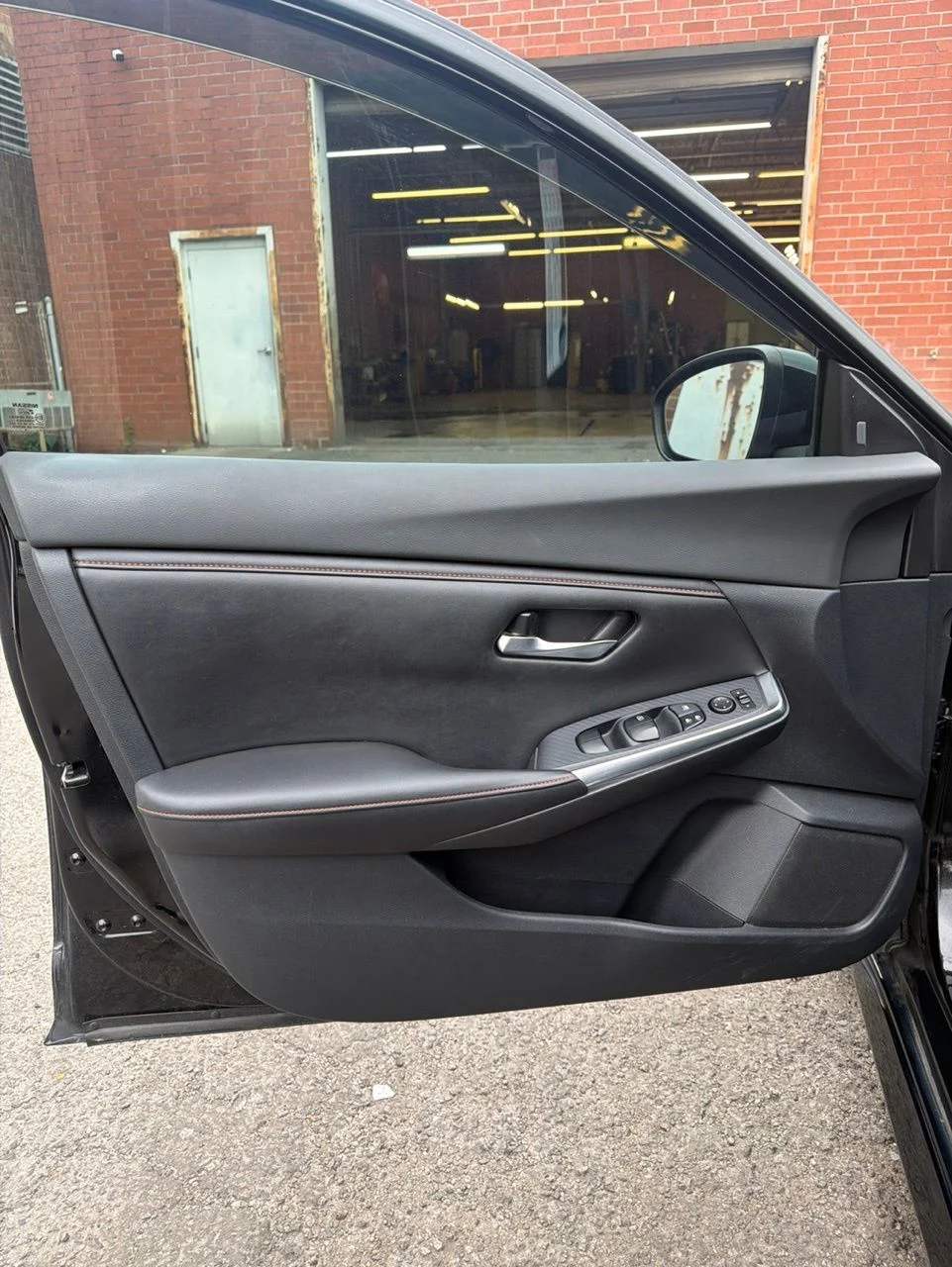Used 2020 Black Nissan SR image 14