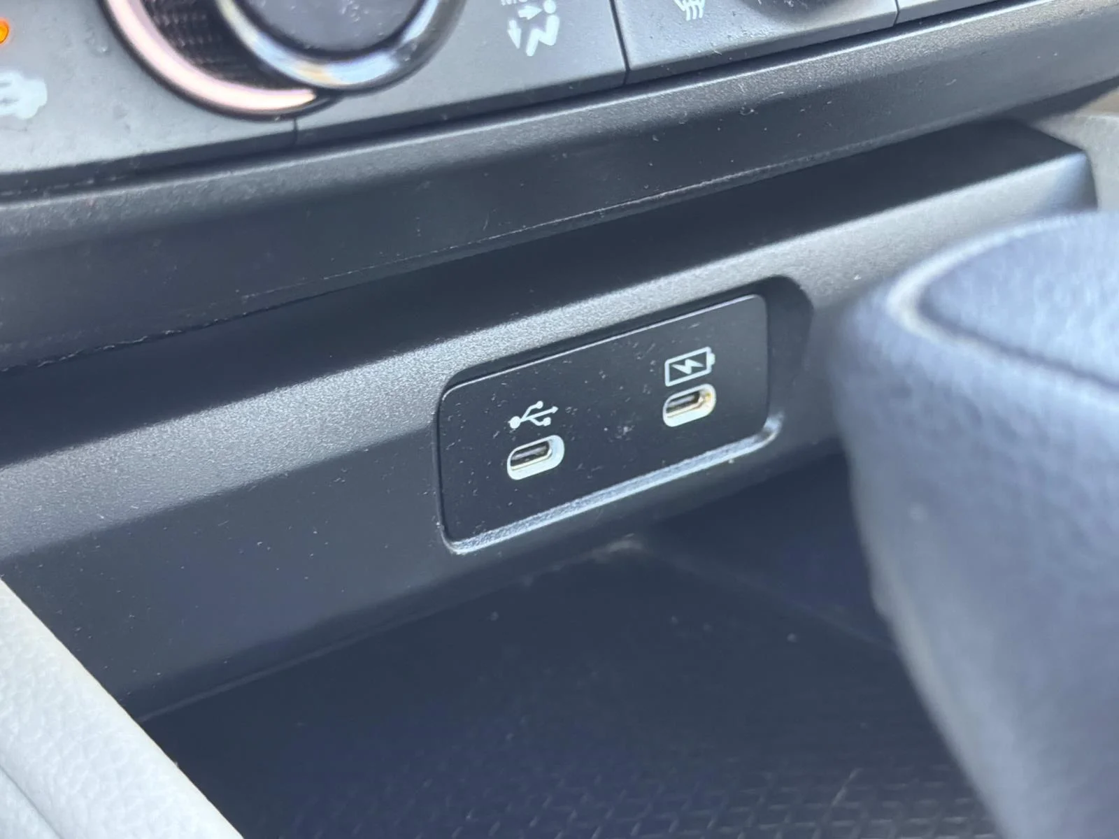 Used 2024  Honda EX image 18