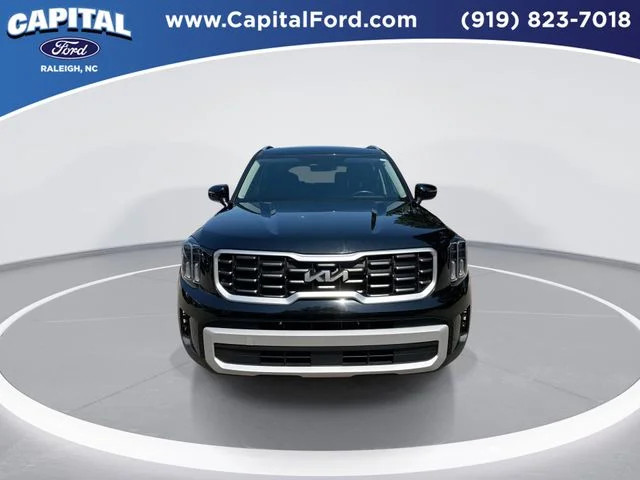 Used 2025 Black Kia S image 3