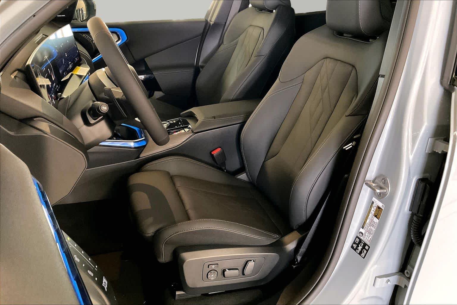 New 2026 Brooklyn Grey Metallic BMW 30 xDrive image 9