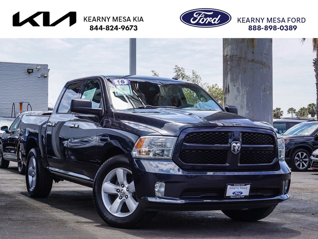 2016 RAM 1500 Express Crew Cab 5'7" (Fleet)'s photo