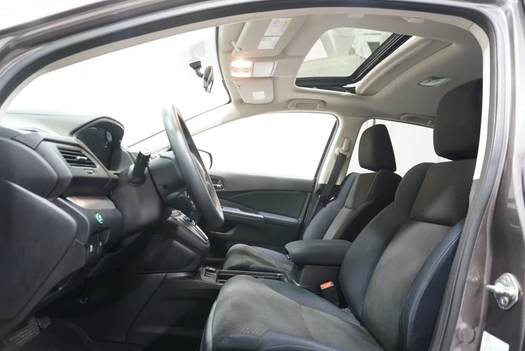 Used 2016 Honda CR-V EX with VIN 5J6RM4H59GL099794 for sale in Evanston, IL
