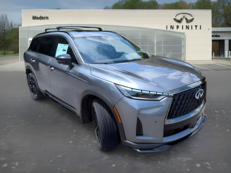 New 2027 GRAPHITE SHADOW INFINITI SPORT image 3