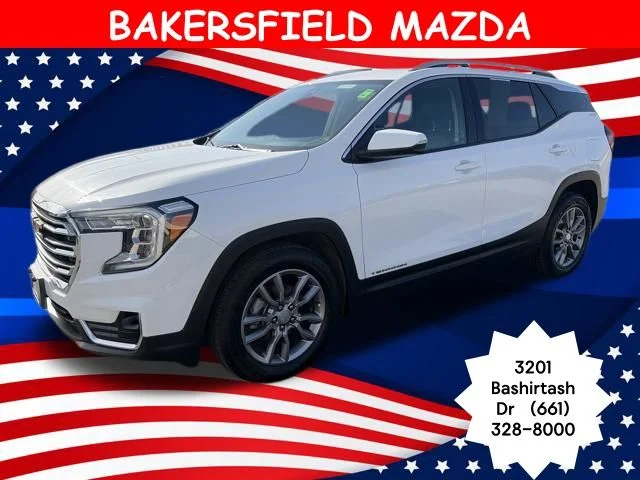 2024 GMC Terrain SLT FWD's photo