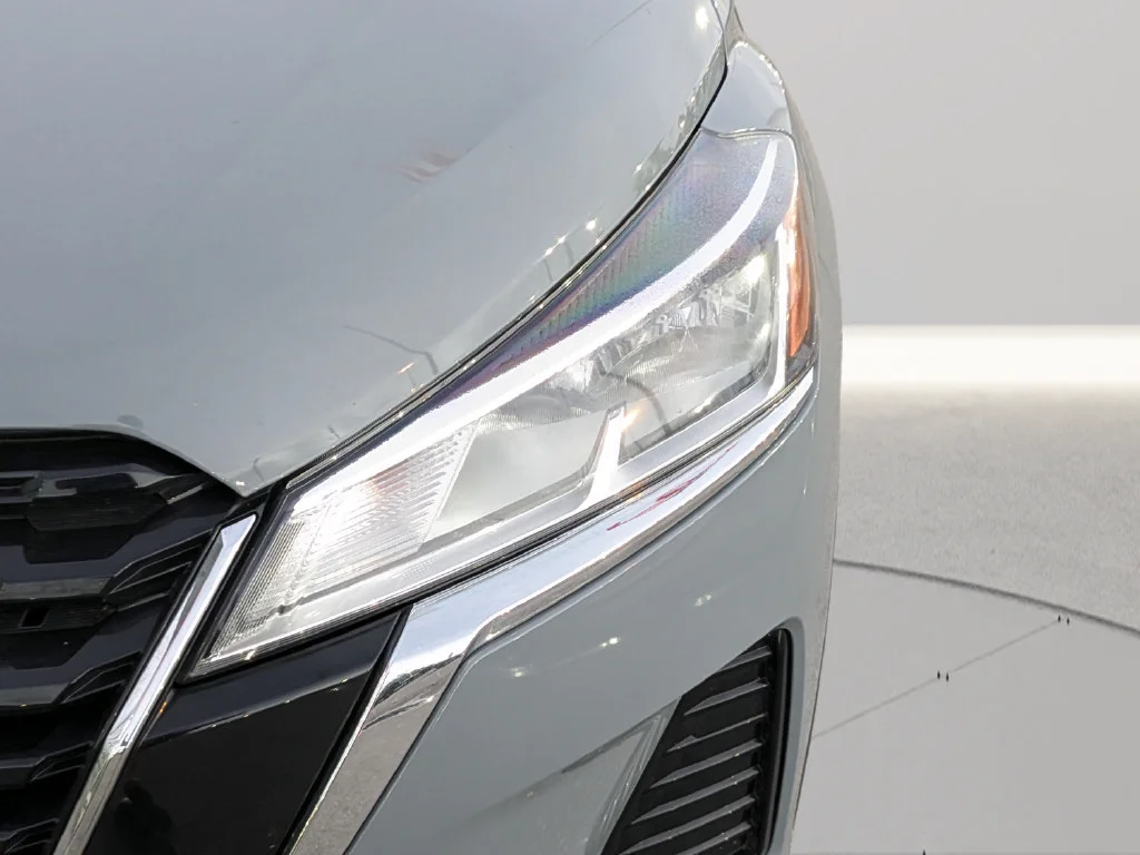Certified Used 2021 Gray Nissan SV image 8