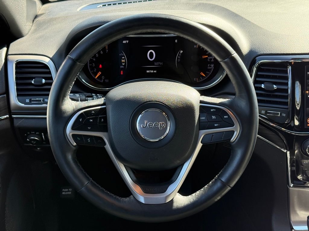Used 2019 Billet Silver Metallic Jeep Limited image 20