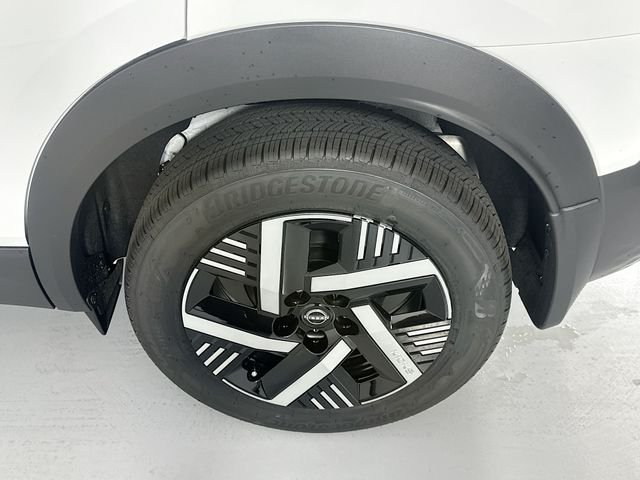 Used 2026 White Nissan SV image 11