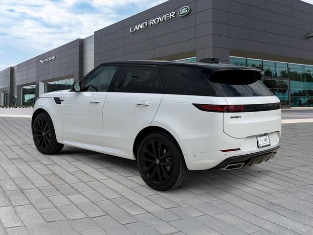 Certified Used 2025 White Land Rover Dynamic SE image 3