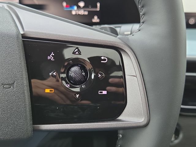 New 2026 Everest White Pearl TriCoat / Super Black Two-tone Nissan Platinum image 18