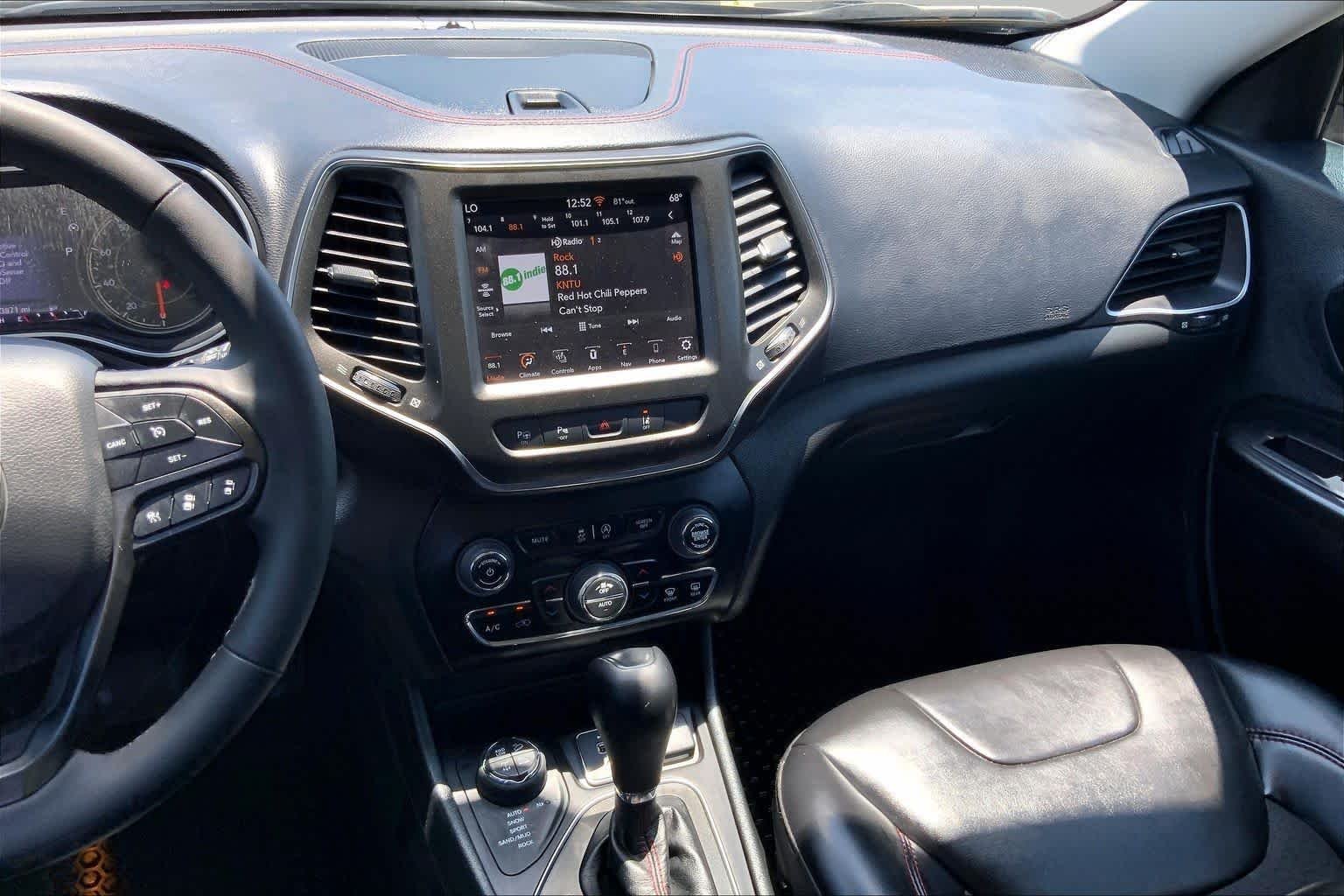 Pre-Owned 2023 Jeep Cherokee Trailhawk