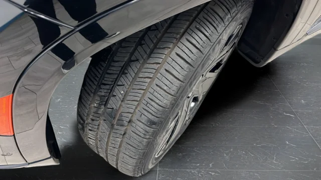 Used 2025 Diamond Black Jeep Launch Edition image 41