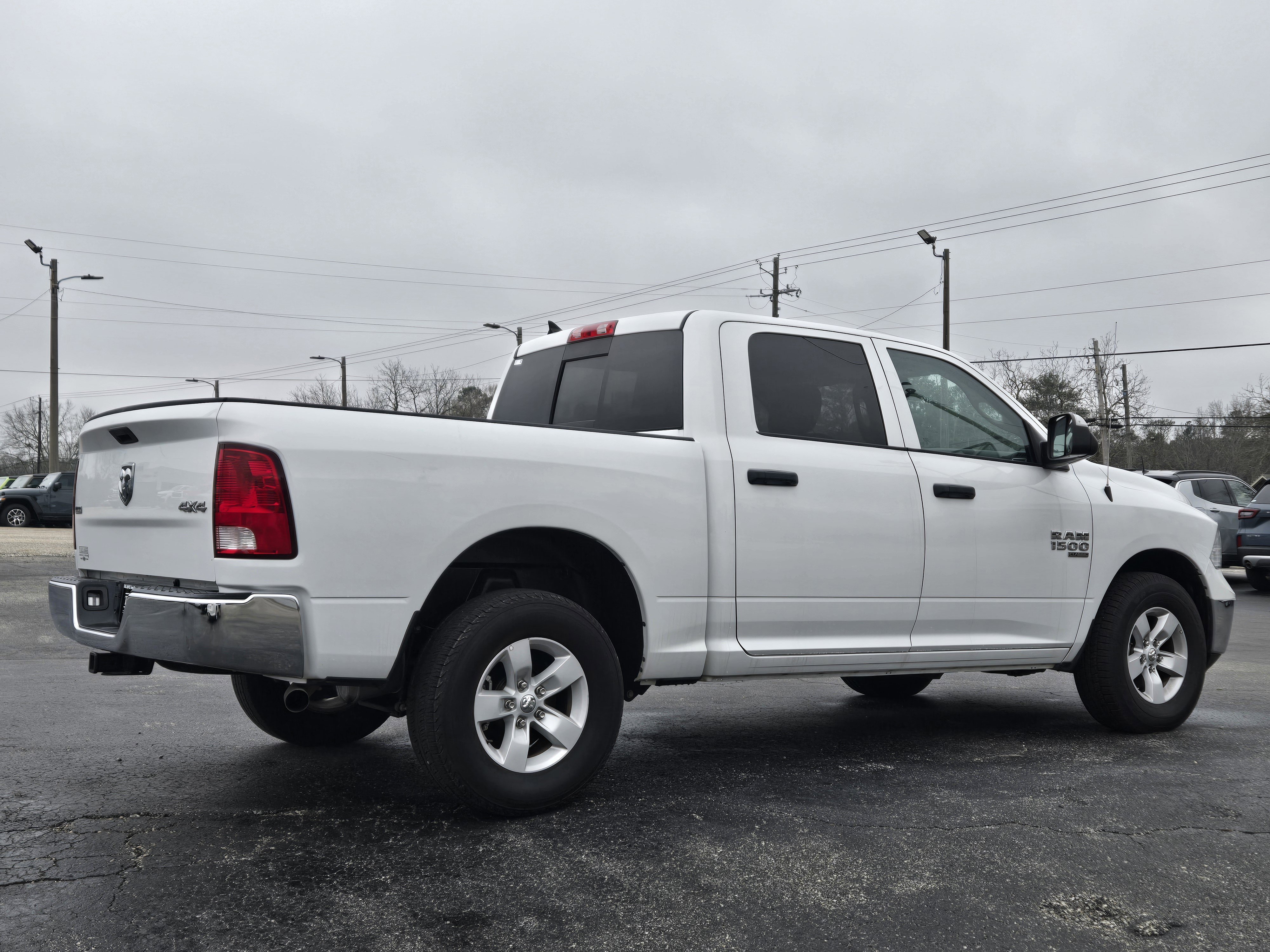 2023 RAM Ram 1500 Classic SLT - Photo 6