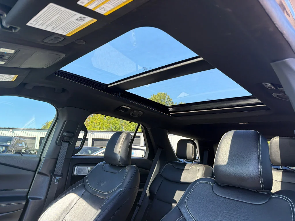 Used 2024 Black Ford ST image 33