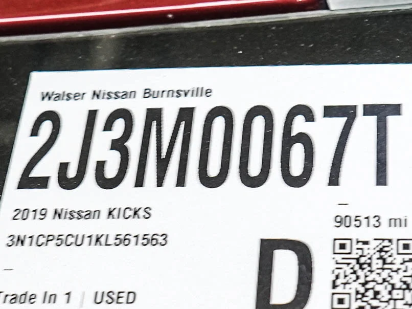 Used 2019 Cayenne Red Metallic Nissan SR image 28
