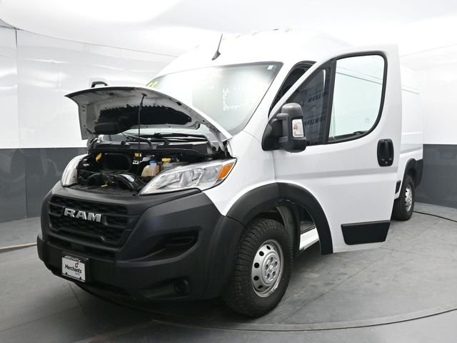 Used 2023 White Ram High Roof image 27