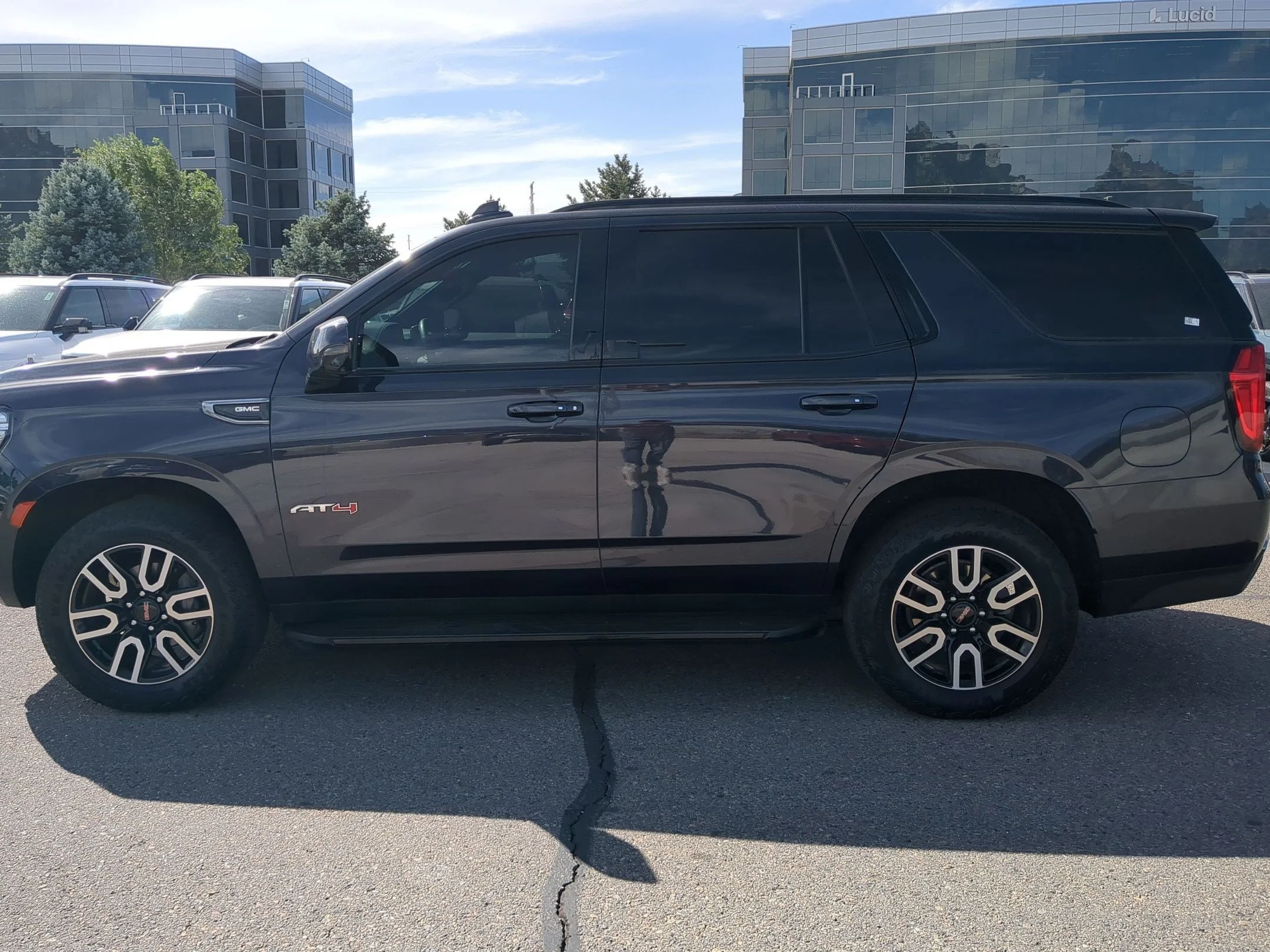 Used 2023 Onyx Black GMC AT4 image 3