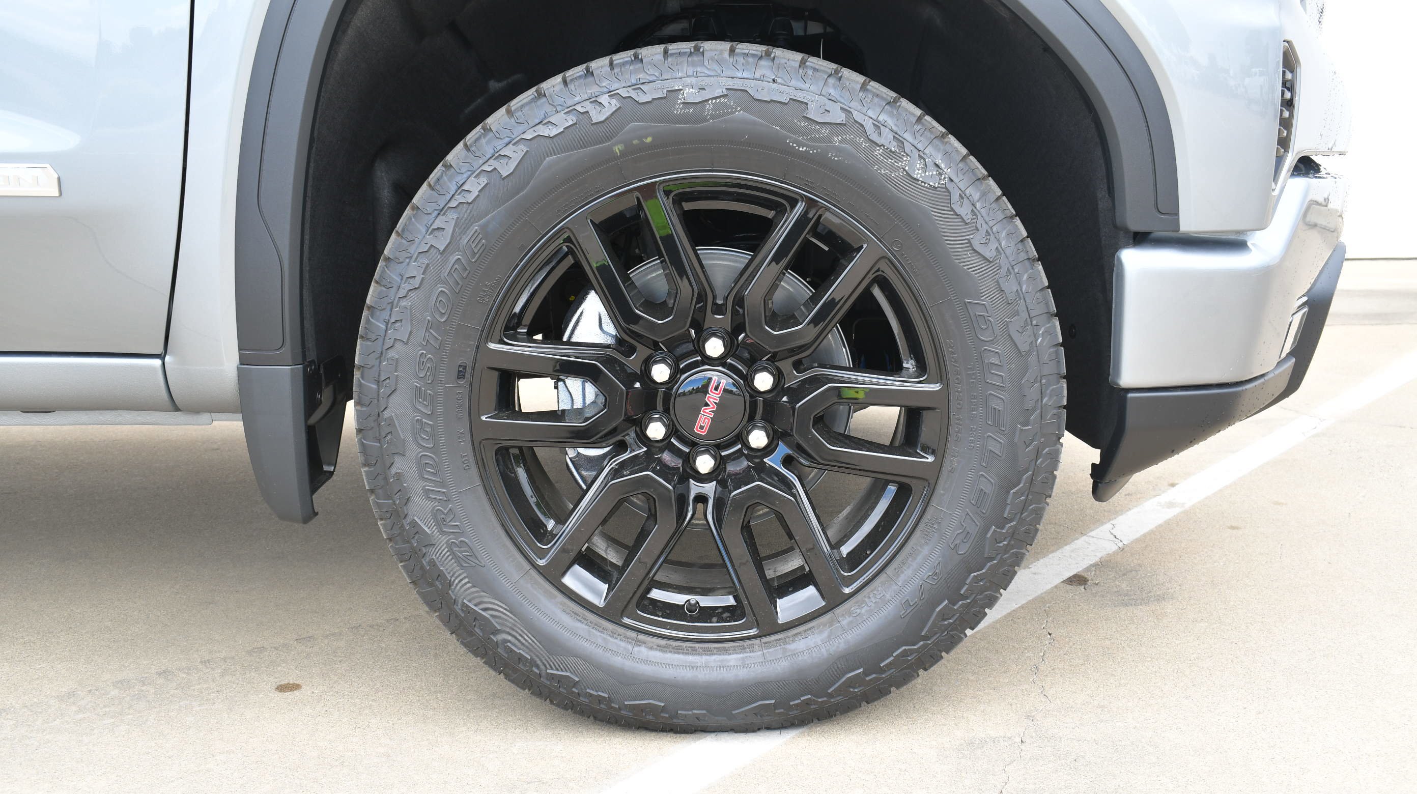Used 2026 Sterling Metallic GMC Elevation image 5