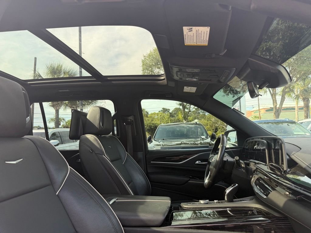 Used 2021 Crystal White Cadillac Sport image 16