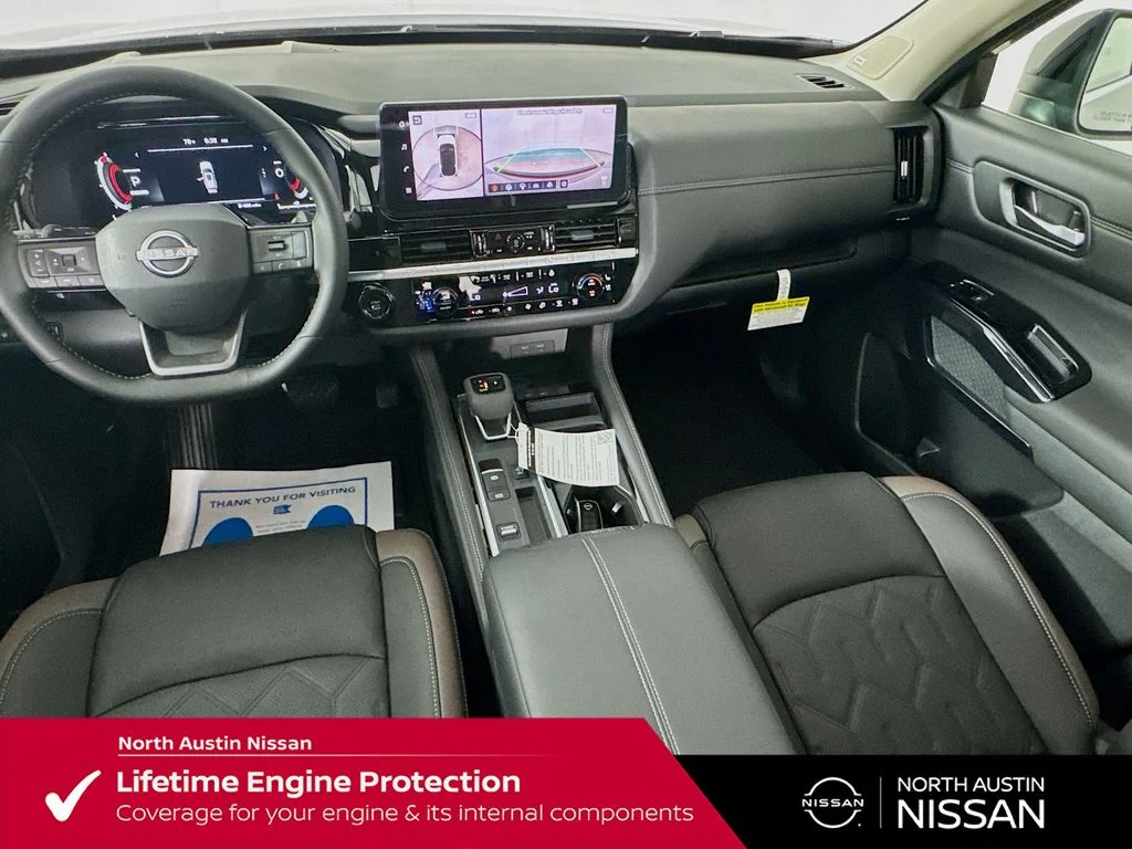 New 2026 Gray Nissan Platinum image 27