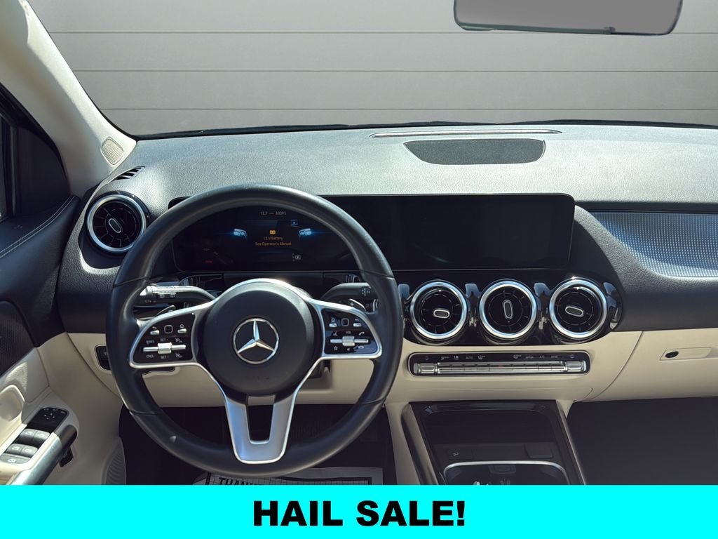 Used 2022 Blue Mercedes-Benz GLA 250 image 12