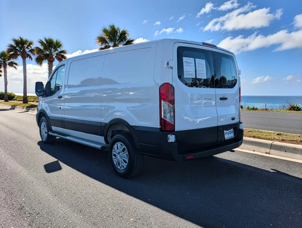 Used 2025 White Ford Base image 7