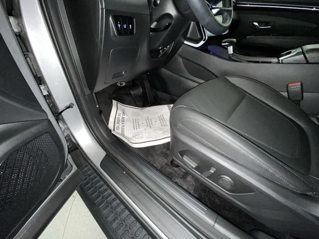 Used 2024 Silver Hyundai XRT image 12