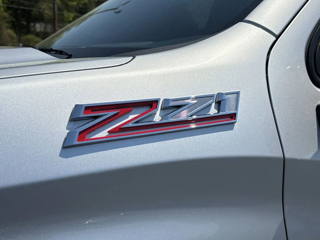 Used 2021 Silver Ice Metallic Chevrolet RST image 32