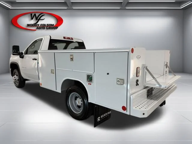 New 2026 Summit White Chevrolet Work Truck image 9