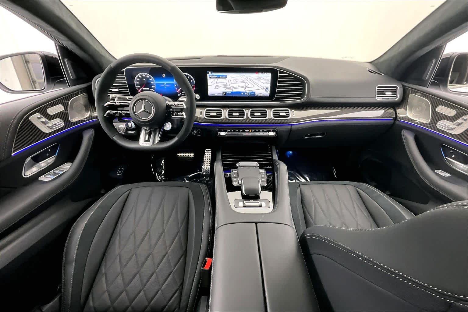 New 2026 MANUFAKTUR Moonlight White Metallic Mercedes-Benz AMG® GLE 63 S 4MATIC+ Coupe image 10