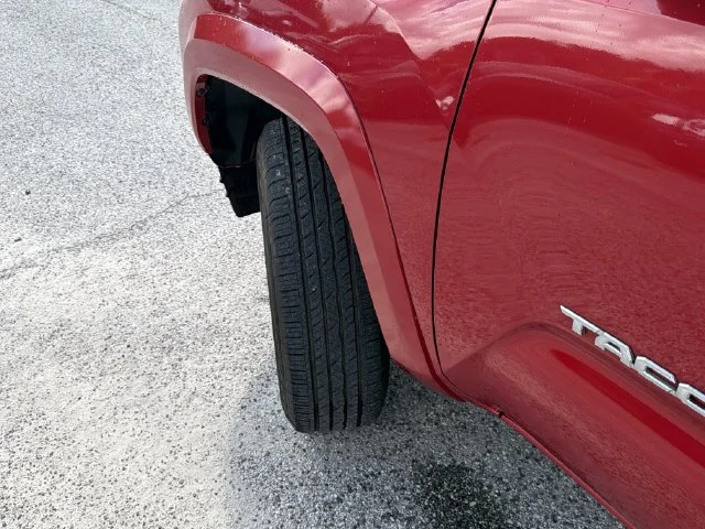 Used 2019 Red Toyota SR5 image 32