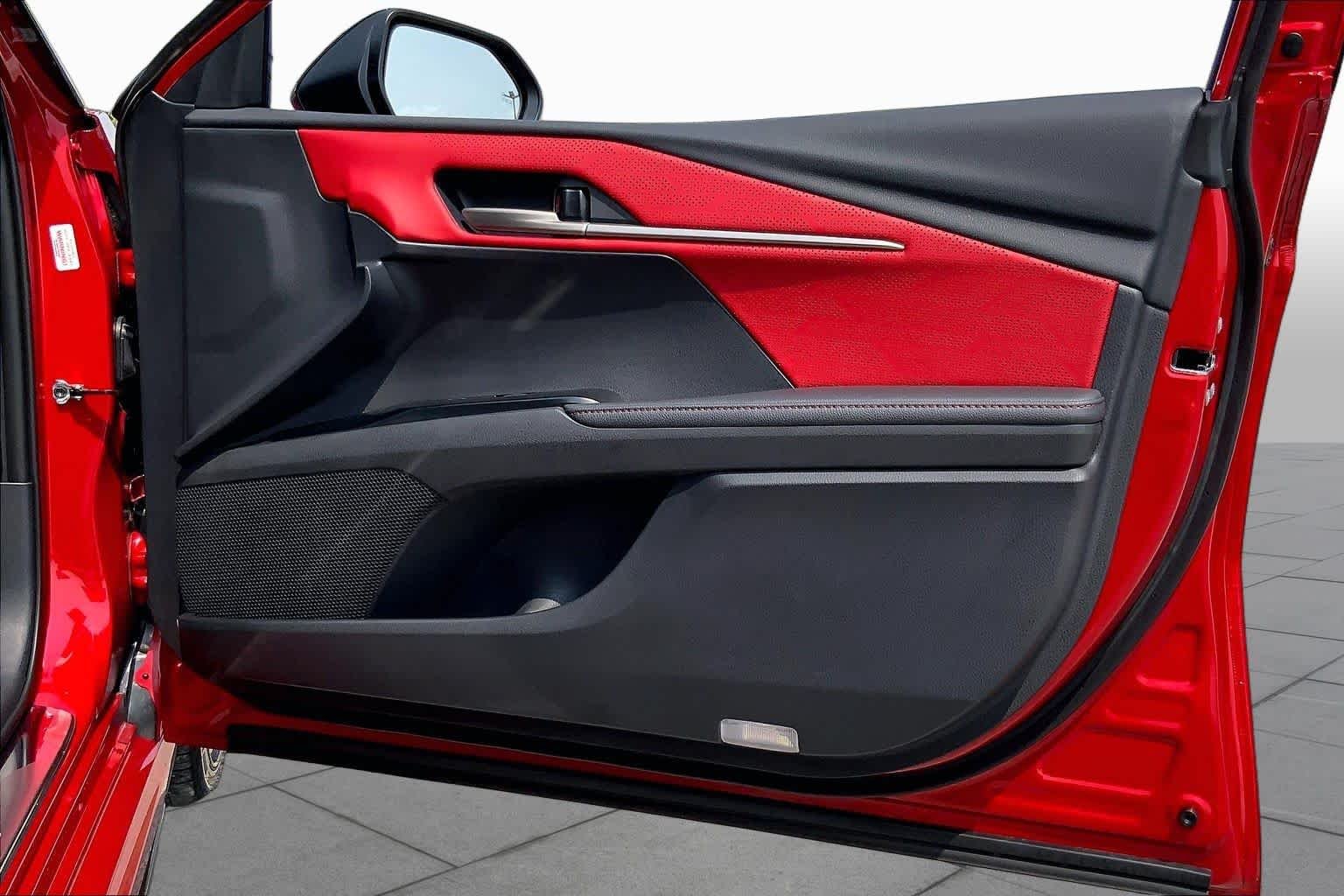 Used 2026 Supersonic Red w/Midnight Black Metallic Roof Toyota XSE image 22