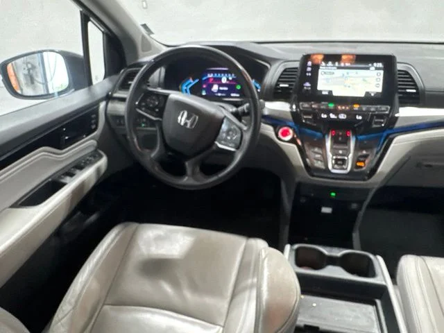 Used 2023  Honda Touring image 24