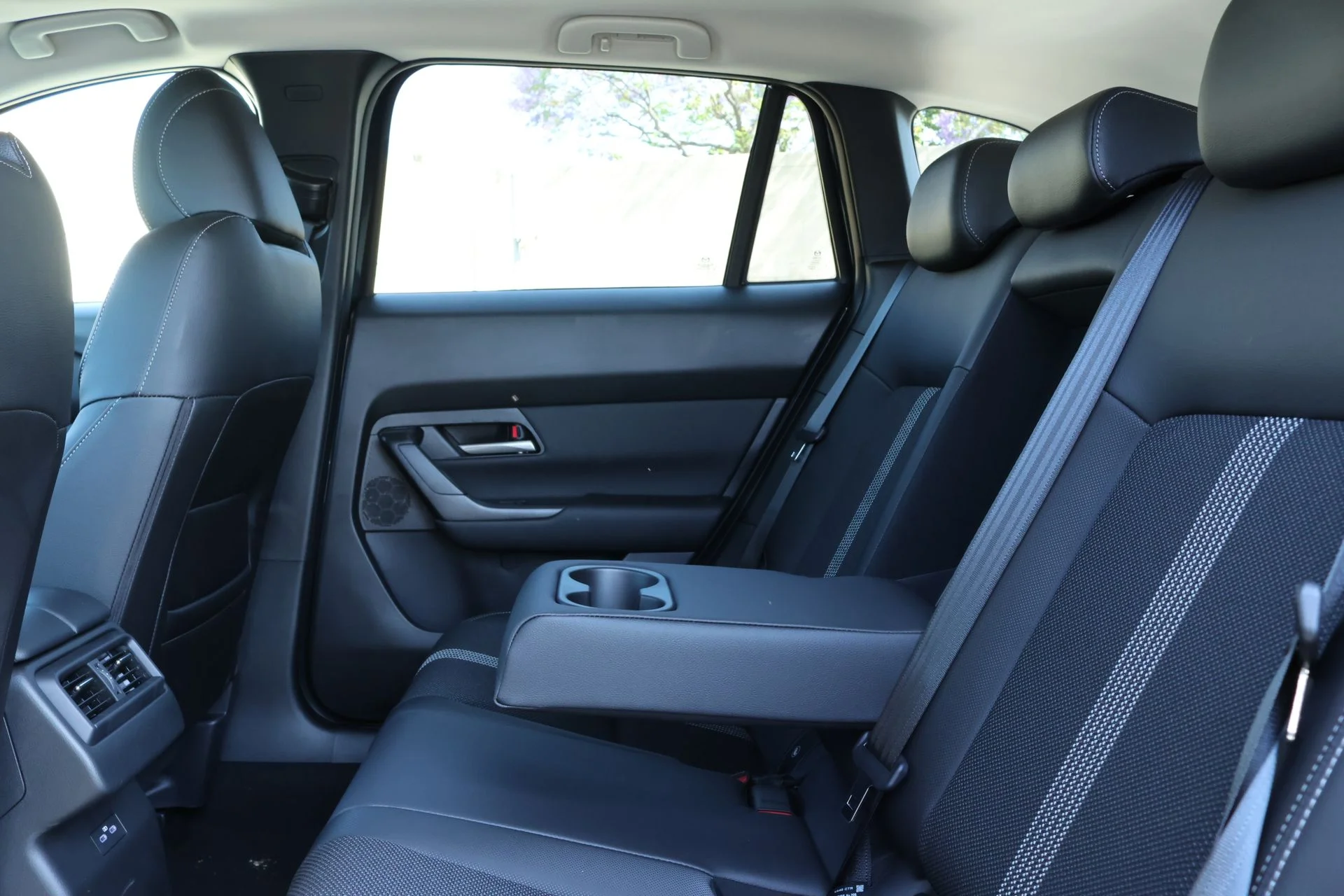New 2026 Ingot Blue Metallic Mazda 2.5 S Preferred AWD image 20
