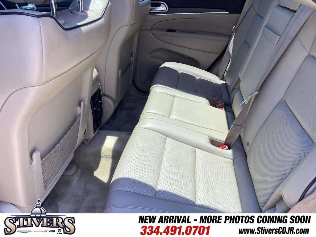 Used 2017 Gray Jeep Overland image 46