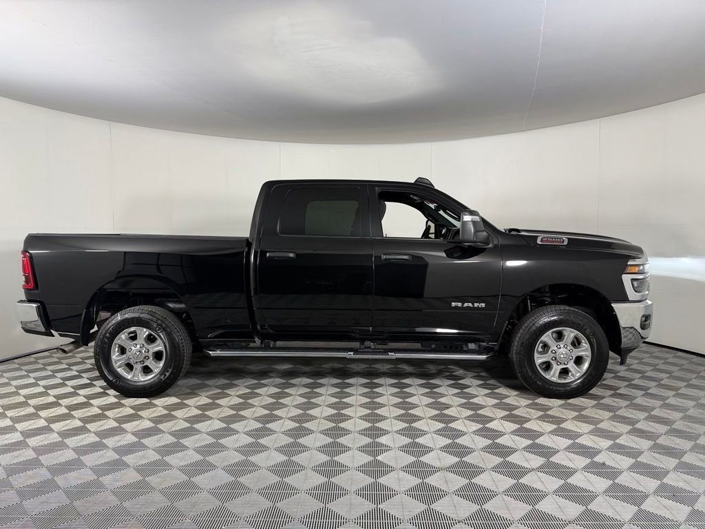 Certified Used 2025 Black Ram Big Horn image 5