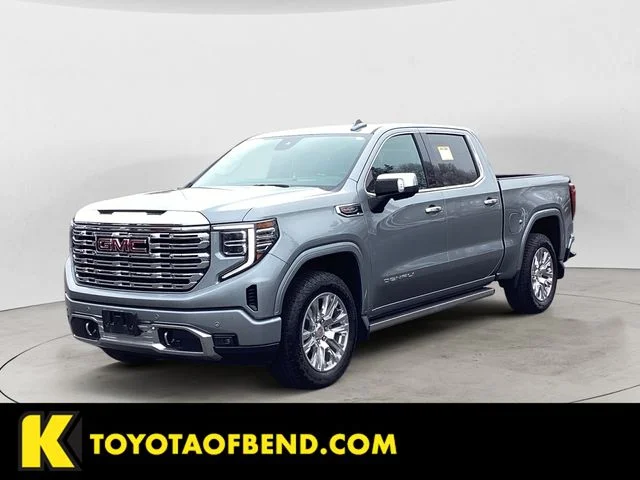 2023 GMC Sierra Denali 4WD Crew Cab Short Box's photo