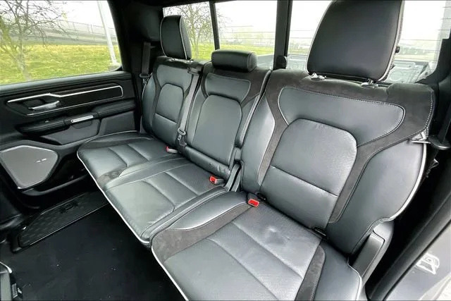 2025 RAM 1500 Laramie - Photo 11