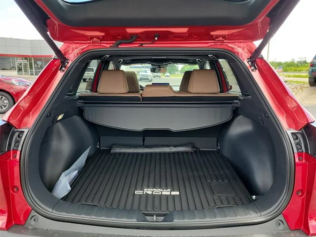 New 2026 Soul Red Crystal Toyota XLE image 8