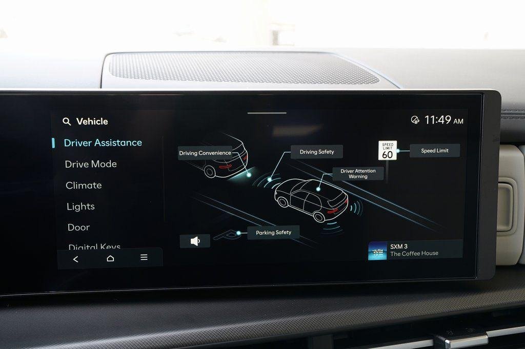 2025 Hyundai Santa Fe SEL - Photo 14