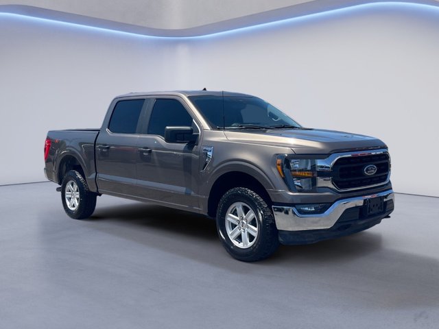 Pre-Owned 2023 Ford F-150 XLT 4WD Crew Cab