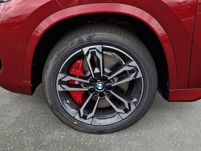 Certified Used 2026 Vegas Red Metallic BMW xDrive28i image 8